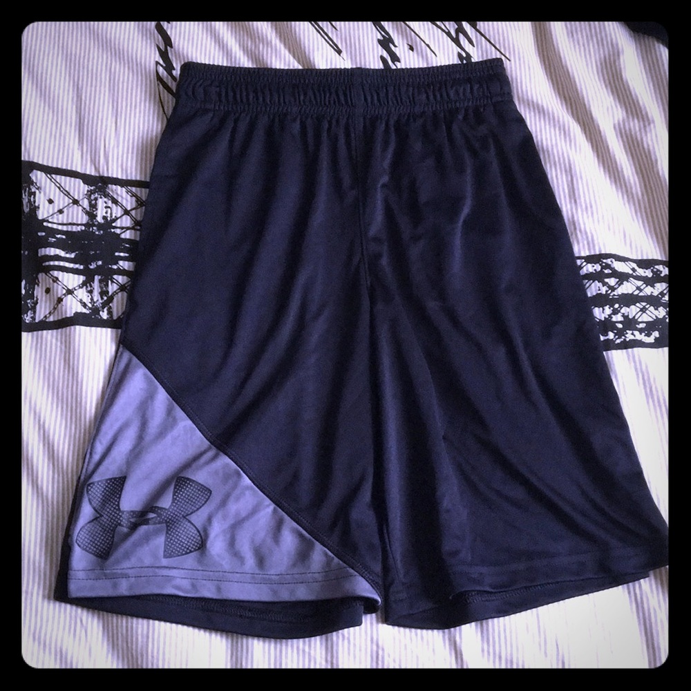 Under Armor Black & Grey basketball shorts YMD/JM